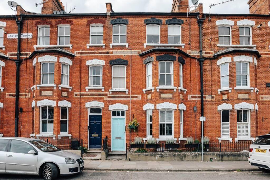 Апартаменты Henley Gardens Экстерьер фото